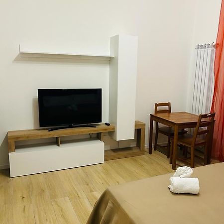 Easy Room Italy Rogoredo Mailand Exterior foto